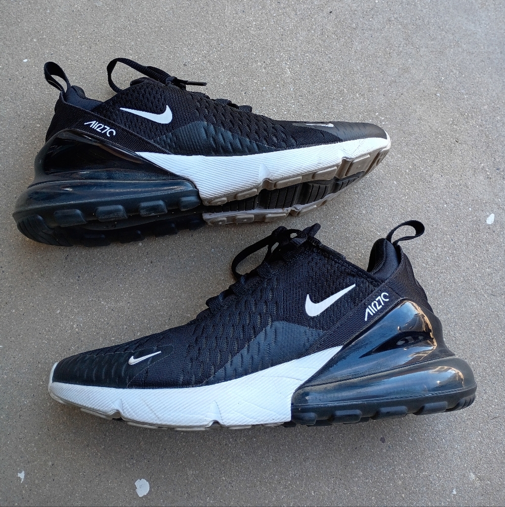 Nike Air Max 270 Womens Sneakers - Black/White